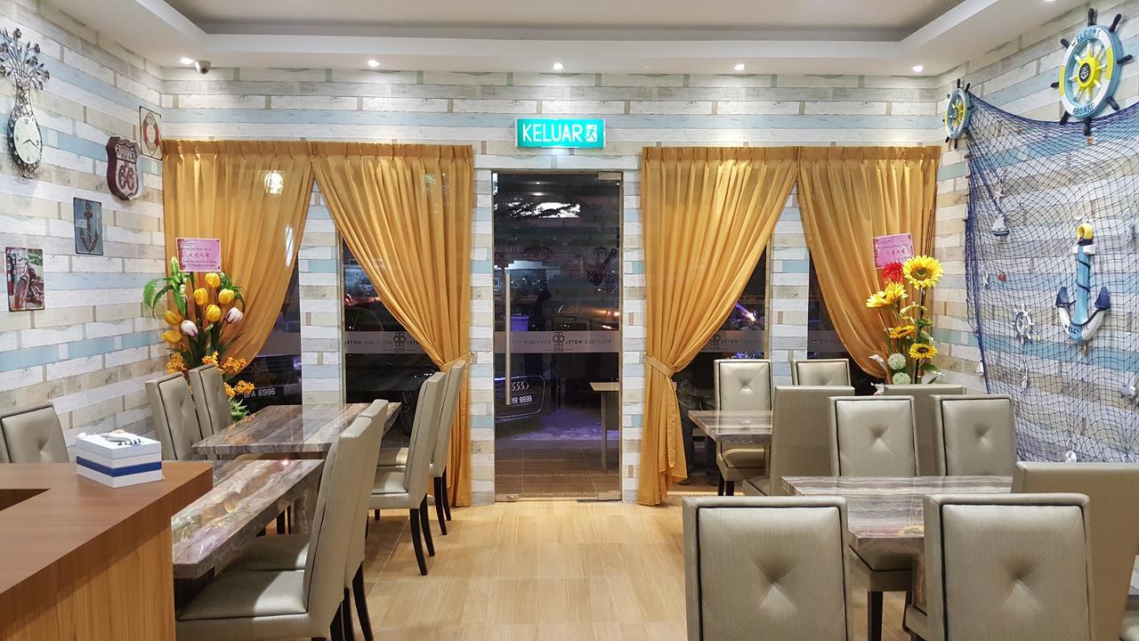 888 Boutique 3*