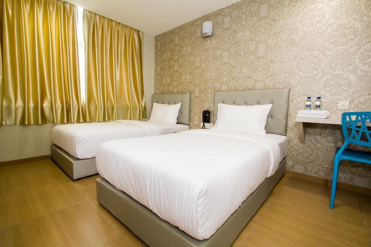 Hotel 888 Boutique 3*